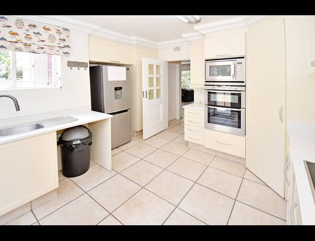 4 BEDROOM TOWNHOUSE FOR SALE IN ATHOLL